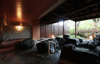 支笏湖第一寶亭留翠山亭 旅館 千歳市