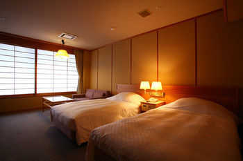 Shikotsuko Daiichi Suizantei Ryokan 4*