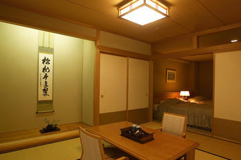 Shikotsuko Daiichi Suizantei Chitose (Hokkaido)