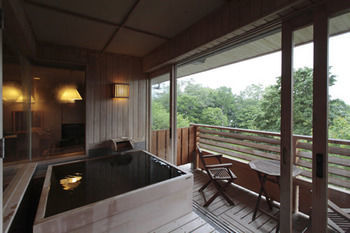 Shikotsuko Daiichi Suizantei Chitose (Hokkaido)