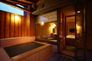 Ryokan Shikotsuko Daiichi Suizantei 4*